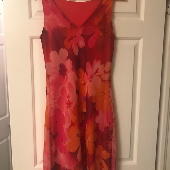 Alyn Paige summer dress - Picture 2 of 3